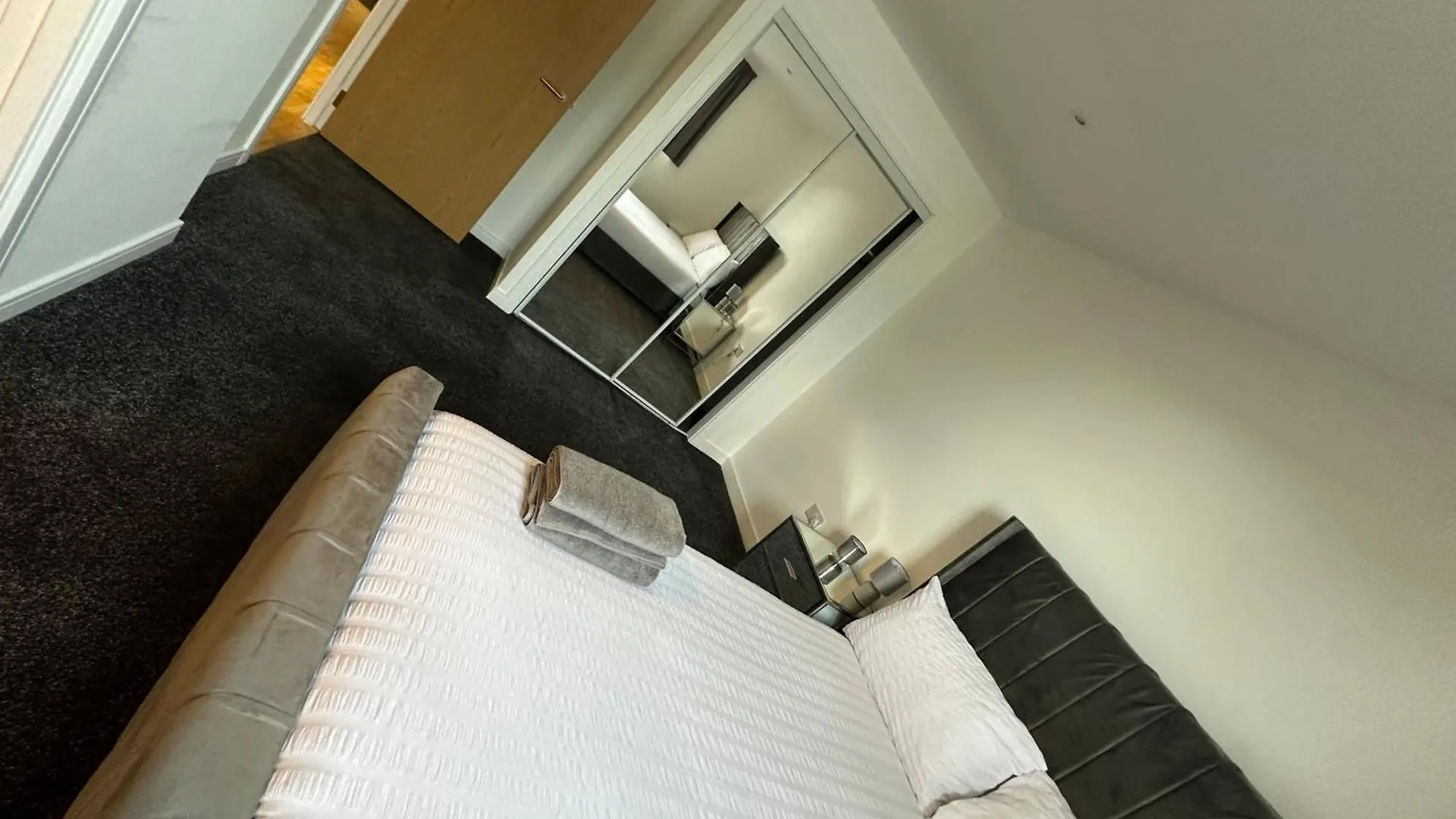 High Floor Apartment Edinburgh