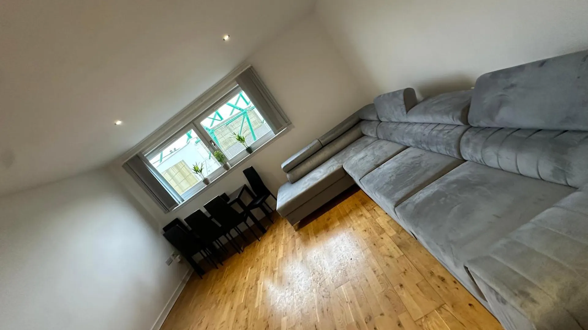 High Floor Apartment Edinburgh